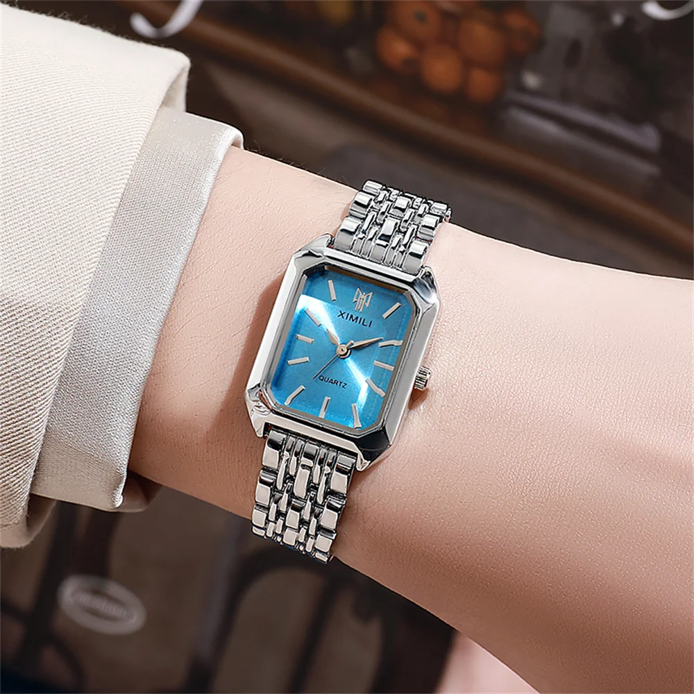 AURELIA Quartz Watch